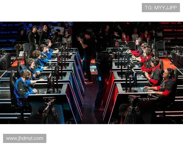 吴秀英专访：从新手到职业选手的英雄联盟成长之路回顾